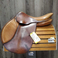 16.5/17" M/W *5" Courbette Alpina Close Contact, 2 Billet Guards, Large Front Pencil Roll Blocks, Foam Panels, Rear Gusset Panel, Flaps: 14"L x 13"W Serial #: 904069 62 3888880
