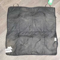 Hanging Horse Boot Organizer, 8 Mesh Pockets *gc/vgc, dirty, stains?, hole/unstitched eds
