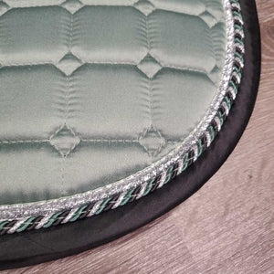 Quilt Jumper Saddle Pad, 1x piping, 1x glitter *vgc, mnr hair, pills, rubs, v. mnr stains, threads