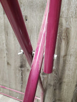 Metal Folding Saddle Stand, metal bottom rack, bungee cord *vgc, dirty, dusty
