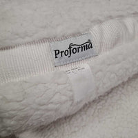 Fitted Fleece Hunter Saddle Pad *gc, clean, mnr hair, clumpy, mnr threads, puckers, rubs, pills