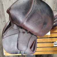 17.5" *MW *5.5" CWD 2Gs Mademoiselle Close Contact, 2 Billet Guards, Red CWD Cover, Foam Panels, Med Front & Back Blocks, Flaps: 24.5"L x 13.5"W Serial #: SE32 S2 TC 3L PA 305 RT 17 56636