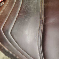 17.5" *MW *5.5" CWD 2Gs Mademoiselle Close Contact, 2 Billet Guards, Red CWD Cover, Foam Panels, Med Front & Back Blocks, Flaps: 24.5"L x 13.5"W Serial #: SE32 S2 TC 3L PA 305 RT 17 56636