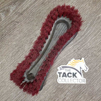 Soft Dandy Brush *gc, mnr hair, dirt

