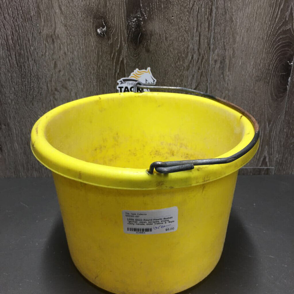 Round Plastic Bucket *gc/fair, clean, scrapes, stains, rusty handle, older