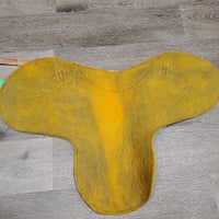 Wool Fitted Racing Pad *fair, pilly, dirty, film, stains, mnr hair, unstitched, rubs, dry, cracks
