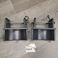 2 Reversible Plastic Jump Cups, 2 pins, string *new, scuffs