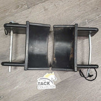 2 Reversible Plastic Jump Cups, pins, string *vgc, bent pin, dirt, scuffed