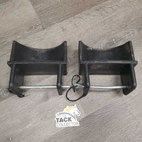 2 Reversible Plastic Jump Cups, pins, string *vgc, bent pin, dirt, scuffed