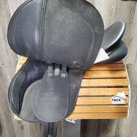 17.5" *Adj - Wide/Red Gullet In Wintec All Purpose Saddle, 2 Billet Guards, 2 Front Velcro Blocks, SaddleSox: Brown/Pink Cover & Stirrup Covers, CAIR Panels, Front & Rear Gusset Panels, Flaps: 16"L x 14" Serial 375363
