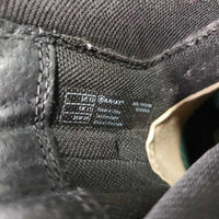 JUNIORS Paddock Boots, zips *xc/vgc, mnr scuffs, rubs, scratches & stain?
