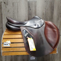 17" *W 5.5" CWD 2Gs Close Contact Saddle, 2 Billet Guards, Red Cotton CWD Cover, Foam Panels, Med Front & Back Blocks, Flaps: 14"L x 14.4"w Serial #: SE 29 S1 CC TR PA 715 205 305 RT R6 16 46364
