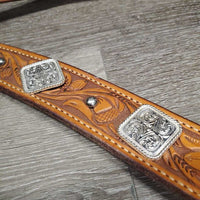 #12934 BreastCollar, snap, +Conchos & Rivets *vgc, clean, mnr dirt, scrapes, stains & rust, xholes, sloppy rivets
