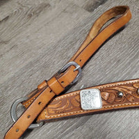 #12934 BreastCollar, snap, +Conchos & Rivets *vgc, clean, mnr dirt, scrapes, stains & rust, xholes, sloppy rivets
