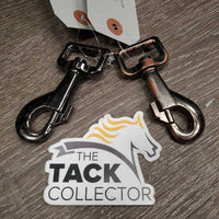 2 Snaps *gc/vgc, rubs, scratches, clean
