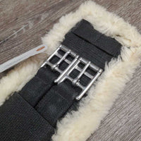 Wide Sheepskin Short Girth, d ring *gc, v.thin edges, mnr dirt, hair, dingy, clumpy, rubs
