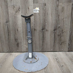 Farrier's Hoof Stand, Checkerplate Base, 2 Tops, Rasp, Pin *vgc, mnr rust, chips