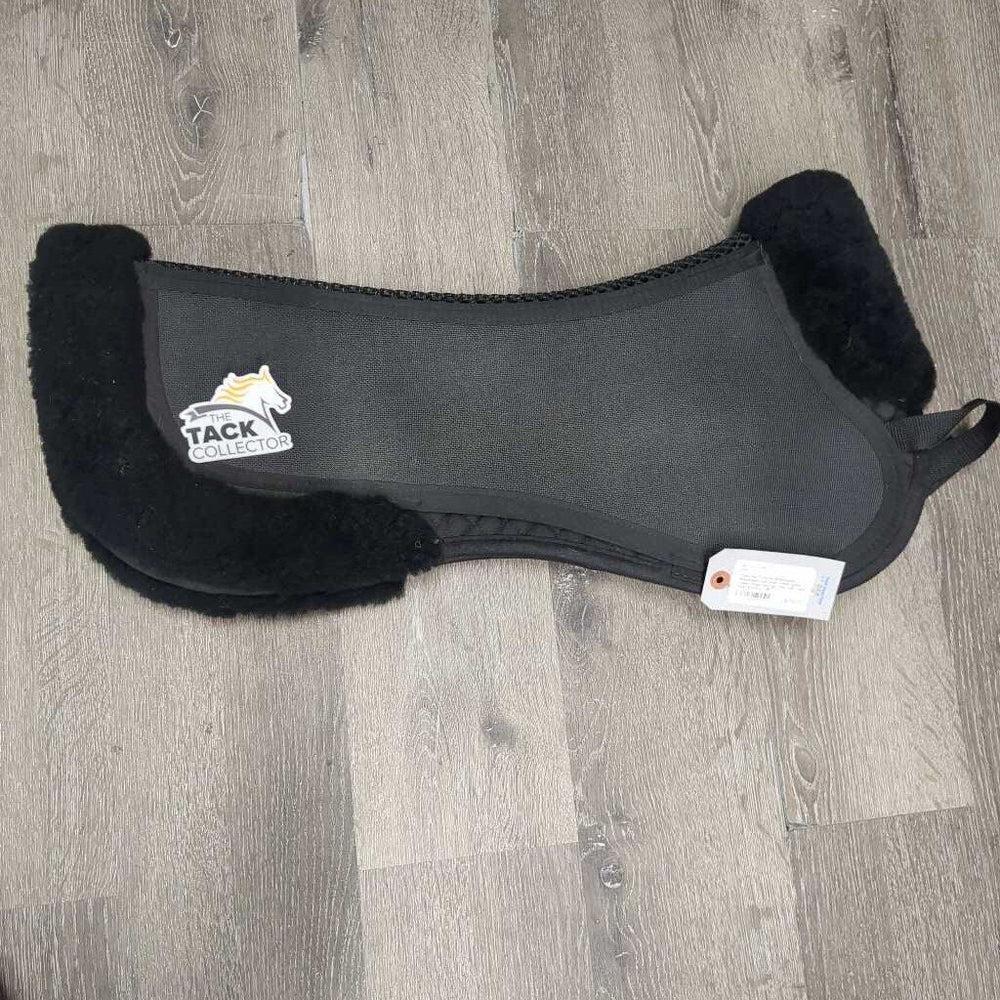 Shimmable Sheepskin Half Pad, mesh spine, rolled edge *xc/vgc, mnr hair, rubs, dust