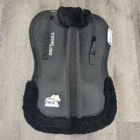 Shimmable Sheepskin Half Pad, mesh spine, rolled edge *xc/vgc, mnr hair, rubs, dust