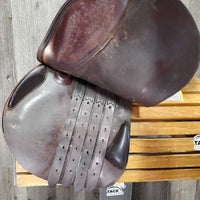 17.5" *W 5.75" Amerigo C Close Contact, Yellow Amerigo Cover, Wool Flocking, Med Front & Hind Blocks, Flaps: 14"L x 13.5"W Serial #: 17-1/2 L1920103 C2 +1/2
