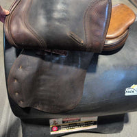 TWISTED & BROKEN - NOT FOR RIDING - REPURPOSING ONLY Close Contact Saddle
