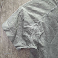 SS Seamless Shirt *vgc, mnr snag
