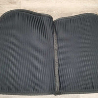 Non Slip Top Quilt Jumper Pad, 2x piping *vgc, clean, mnr rubs, hair, threads, faded, loose embroidery
