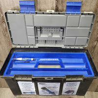 Variable Speed Clippers, Blades, grease, brush, tray, foam, filters, manual *vgc, clean, stains, grease, hairy, cracked lid, WORKS, SOUND GREAT
