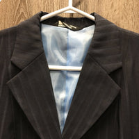 Show Jacket *vgc, clean, older, dirty sleeve
