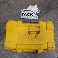 xSmall Plastic Box *gc, dirty, NO dividers, stains
