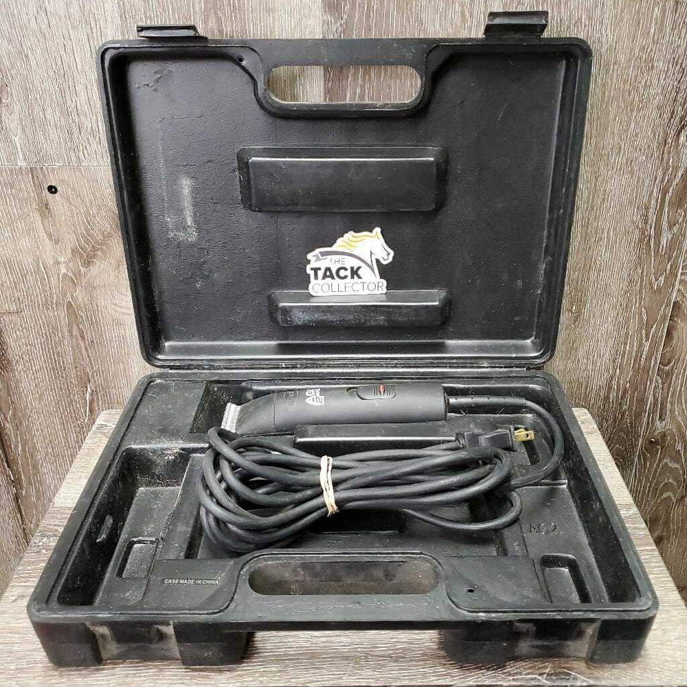 Clippers, #10 Andis Blades, case *gc, dirty, hairy, WORK, SOUND GOOD, mnr rough, older