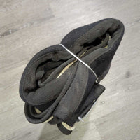 "William" Wool Keyhole Quarter Sheet, piping *gc, mnr dirty/dusty, hair, threads & clumpy, older, faded?
