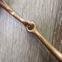 Fine Narrow Bradoon Hanger, Thin Copper Bradoon Bit, Thin Plain Reins *vgc, clean, mnr dirt, older, stains, scrapes, chews
