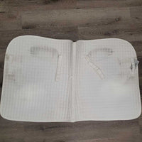 Quilt Dressage Pad *gc, clean, dingy, stains, mnr hair, pills, threads, unstitched, rubs
