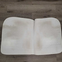 Quilt Dressage Pad *gc, clean, dingy, stains, mnr hair, pills, threads, unstitched, rubs

