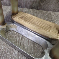 Flexi Stirrup Irons, 1 Grip *fair, clean, v.discolored, v.stiff, rubbed & stained, older
