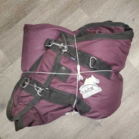 Hvy Winter Blanket, 2 legs *vgc, wpf, dirty, manure, mnr rust, threads, rubs, hair