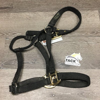 Soft Nylon Halter *gc, clean, mnr residue, puckers, hair

