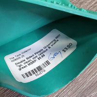 Double Sided Pimple Grooming Mitt *gc, clean, mnr residue & stains
