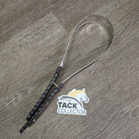 Metal Shedding Blade, Hvy Plastic Handle *vgc, clean, mnr stains, scratches, dust & fading
