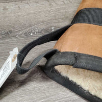 Suede Bareback Pad, Narrow Fleece Cinch *vgc, clean & dirt, hairy, mnr frayed holes
