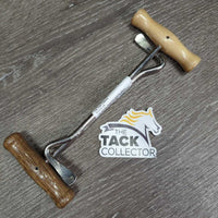 Pr Metal Wooden Handle Boot Pulls *vgc, mnr residue, mismtached
