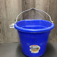 Flat Back Bucket, handle *vgc, chews, scuffs, dirt