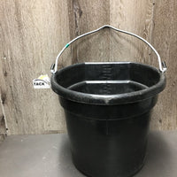 Flat Back Bucket, handle *vgc, dirt, scuffed, chews
