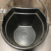 Flat Back Bucket, handle *vgc, dirt, scuffed, chews
