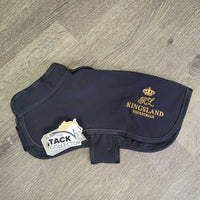 Dog Jacket *gc, hair, mnr dirt?stain
