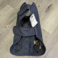Dog Jacket *gc, hair, mnr dirt?stain
