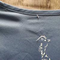 LS V Neck Shirt *vgc, mnr snags, peeling & cracking logos, rubs & pills