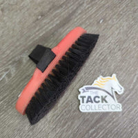 Body Brush, elastic handle *gc, hairy, faded, v.stretched elastic, scrapes, scratches
