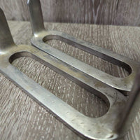 Pr Hvy Stirrup Irons *vgc, mnr dirt, stains, scratches & rubs, older, No Grips
